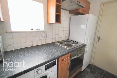 2 bedroom flat to rent, Cannon Gate