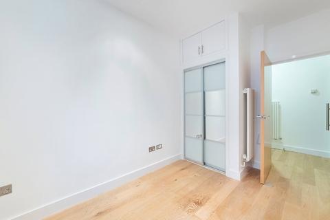 1 bedroom apartment to rent, Catherine Street, Covent Garden, WC2B