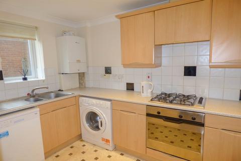 2 bedroom apartment to rent, Redgrave Close, St James Village, Gateshead