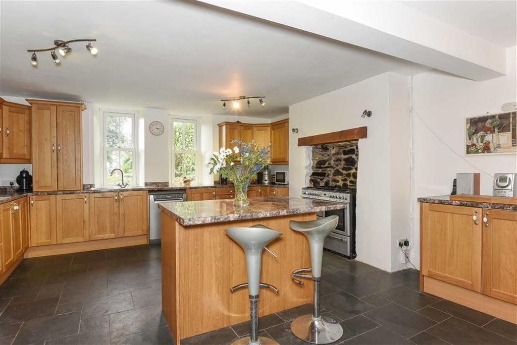 Noland Park, South Brent, Devon, TQ10 4 bed semidetached house £450,000