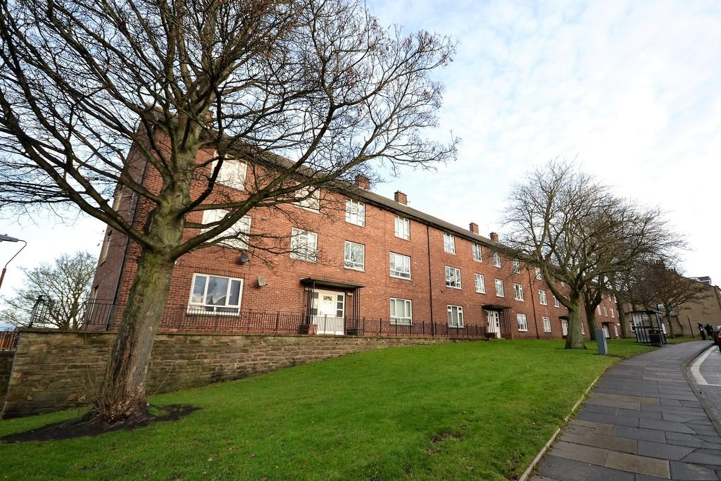 The Chains Claypath 2 Bed Apartment 695 Pcm 160 Pw Image 1 Of 3