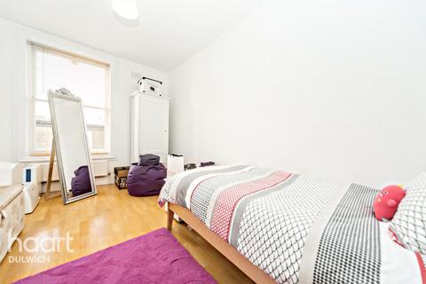 undefined, North Cross Road, London