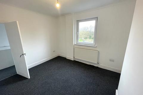 3 bedroom terraced house to rent, Whittington Terrace, Gorseinon, SA4 4DR