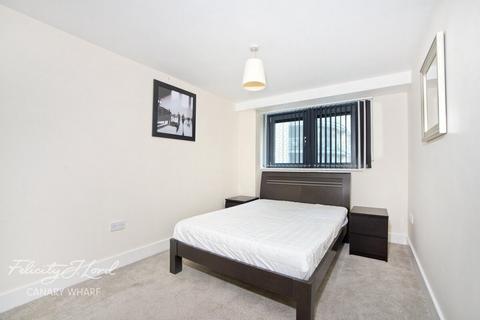 2 bedroom apartment to rent, Millharbour, London