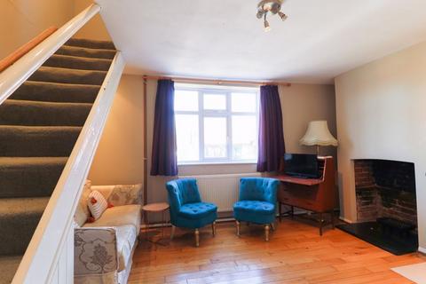 1 bedroom end of terrace house to rent, Adisham Road, Bekesbourne CT4
