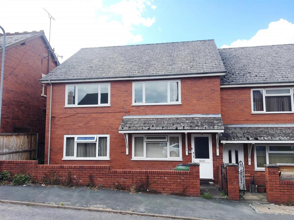 White Horse Street, Hereford 2 bed apartment £135,000