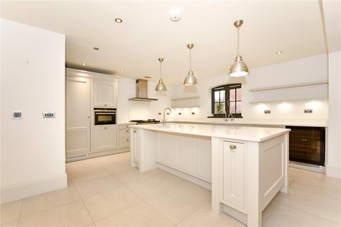 undefined, Squires Yard, Hart Street, Henley-On-Thames, Oxfordshire, RG9