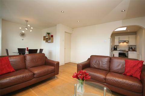 2 bedroom apartment to rent, Bath Street, Cheltenham, Glos, GL50