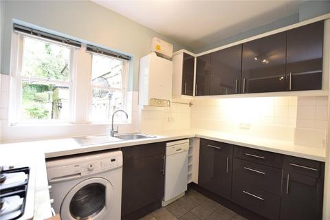 2 bedroom apartment to rent, Stonelea Court, Alma Road, Headingley, West Yorkshire