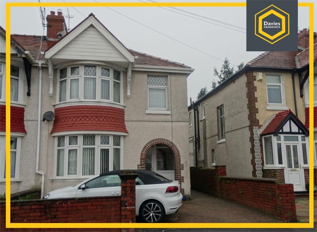 Denham Avenue, Llanelli, SA15 3 bed semidetached house £157,500