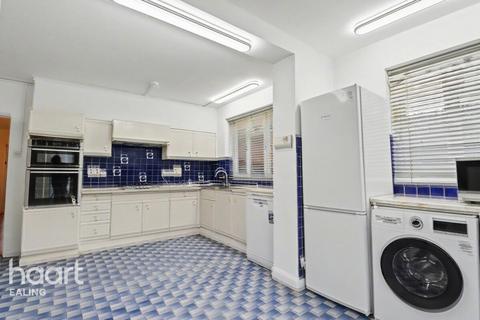 undefined, Mount Park Road, London