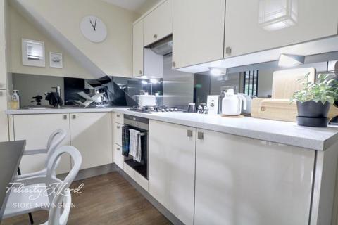 1 bedroom apartment to rent, Filey Avenue, London