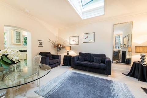 2 bedroom semi-detached house to rent, Frognal, Hampstead, NW3
