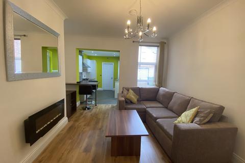 2 bedroom flat to rent, Coniston Avenue , Jesmond, Newcastle upon Tyne NE2