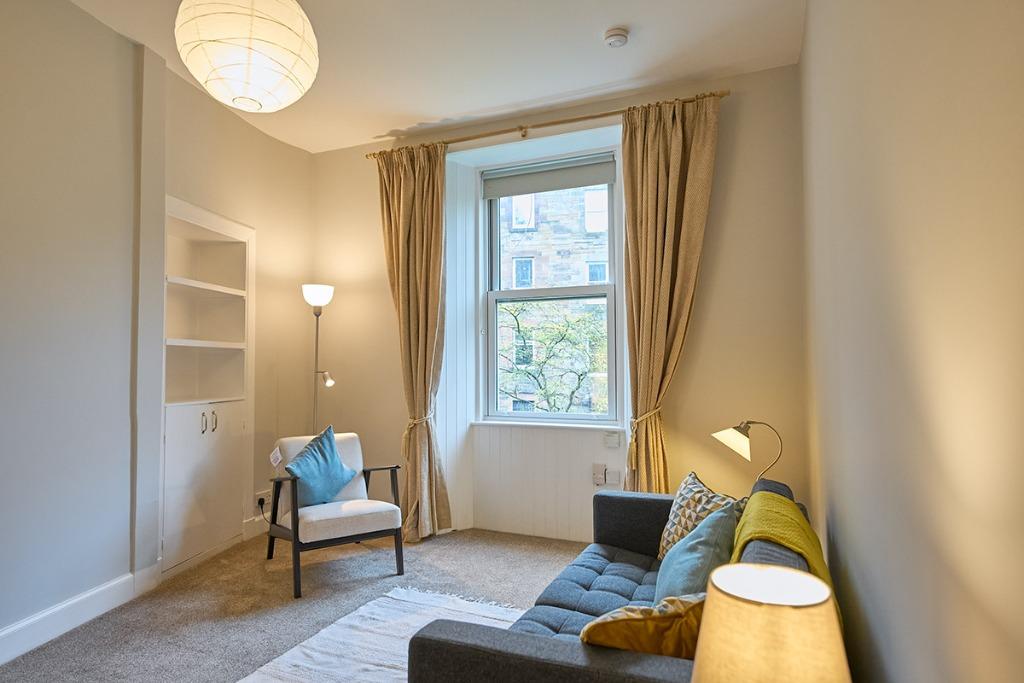 Maryfield, Abbeyhill, Edinburgh, EH7 1 bed flat £1,175 pcm (£271 pw)