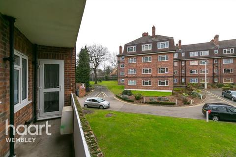 2 bedroom flat to rent, Danes Court, HA9