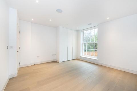 2 bedroom flat to rent, Heath Drive, Hampstead, NW3