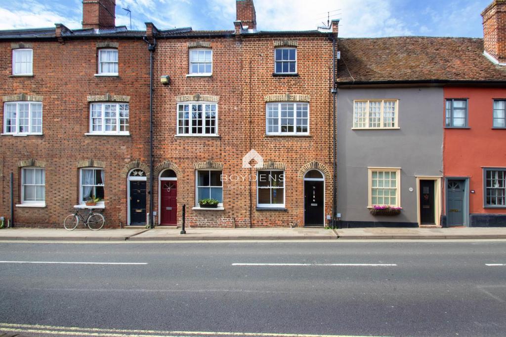 Cross Street, Sudbury CO10 3 bed townhouse to rent £1,100 pcm (£254 pw)
