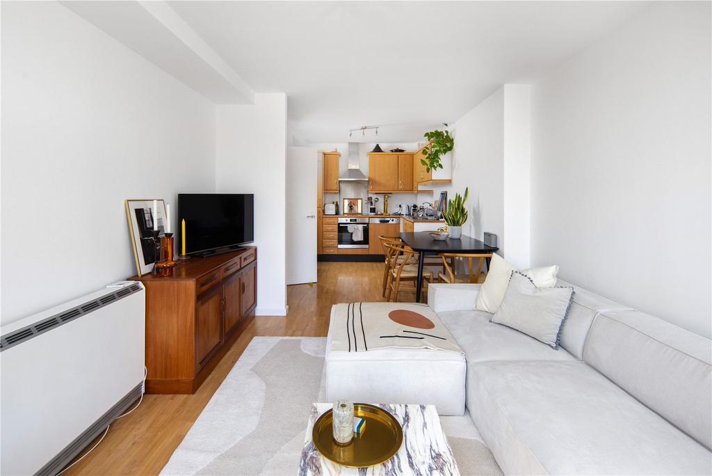 Living Room/Kitchen
