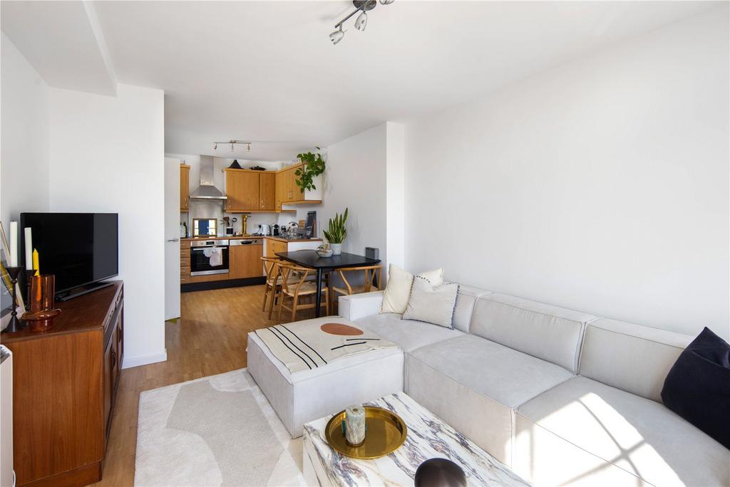 Living Room/Kitchen