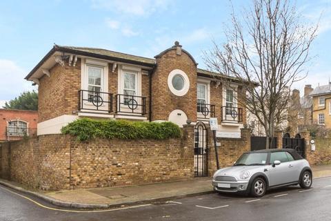 4 bedroom terraced house to rent, Randolph Road, Maida Vale, London, W9