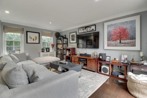 4 bedroom terraced house to rent, Randolph Road, Maida Vale, London, W9