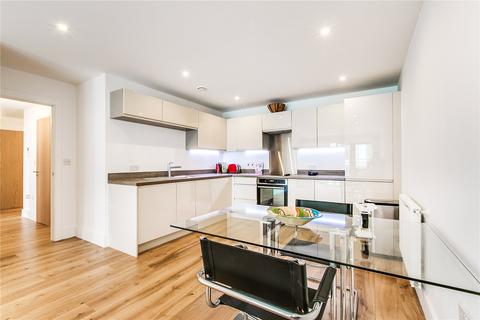 2 bedroom flat to rent, Knightley Walk, London