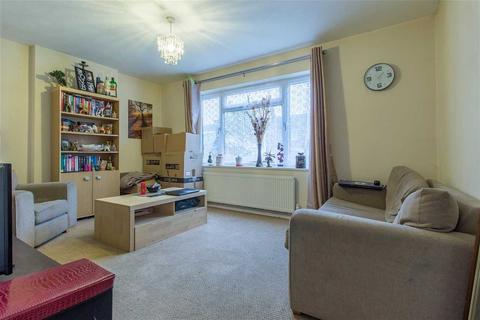 2 bedroom semi-detached house to rent, Conway Drive, Burton Latimer