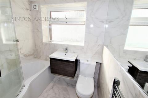 2 bedroom flat to rent, Glenmore Lawns, Argyle Road, Ealing, W13