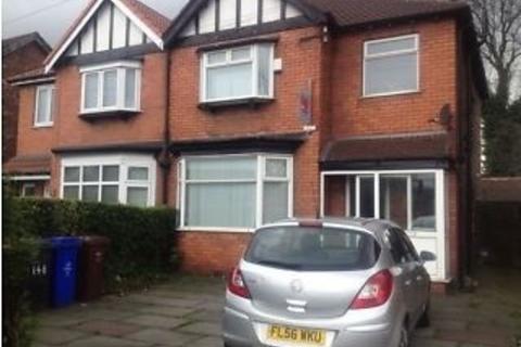 4 bedroom semi-detached house to rent, Birchfields Rd, Fallowfield, Manchester M14