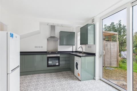 3 bedroom terraced house to rent, Pretoria Road, Patchway, Bristol, BS34