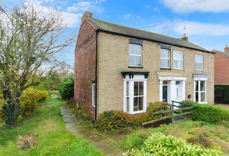 Spilsby Road, Horncastle 3 bed semidetached house £185,000