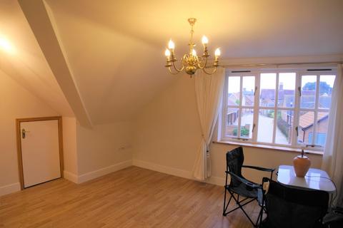 2 bedroom terraced house to rent, The Old Drill Hall, Old Brewery Yard