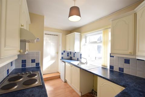 3 bedroom apartment to rent, Shipcote Terrace, Gateshead, NE8