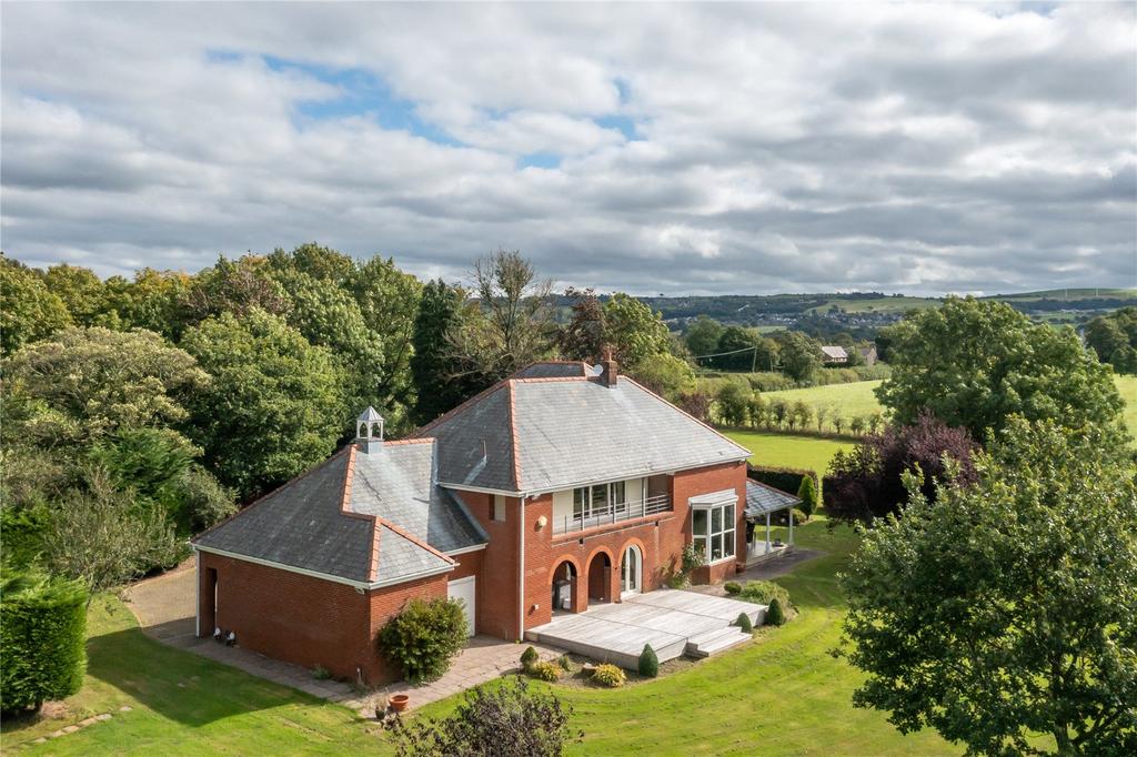 Kenyon Lane, Dinckley, Lancashire, BB6 4 bed detached house for sale