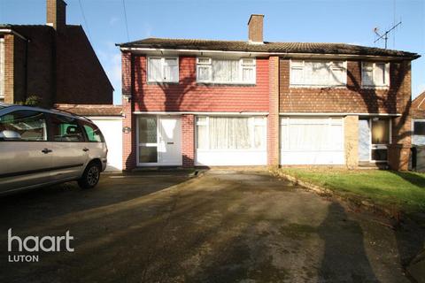 3 bedroom semi-detached house to rent, Lime Avenue, Luton