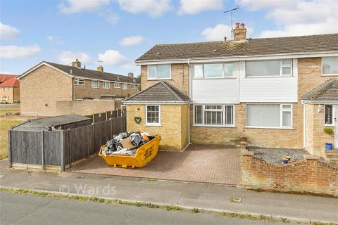 3 bedroom end of terrace house for sale, Hill Crescent, Aylesham, Canterbury, Kent