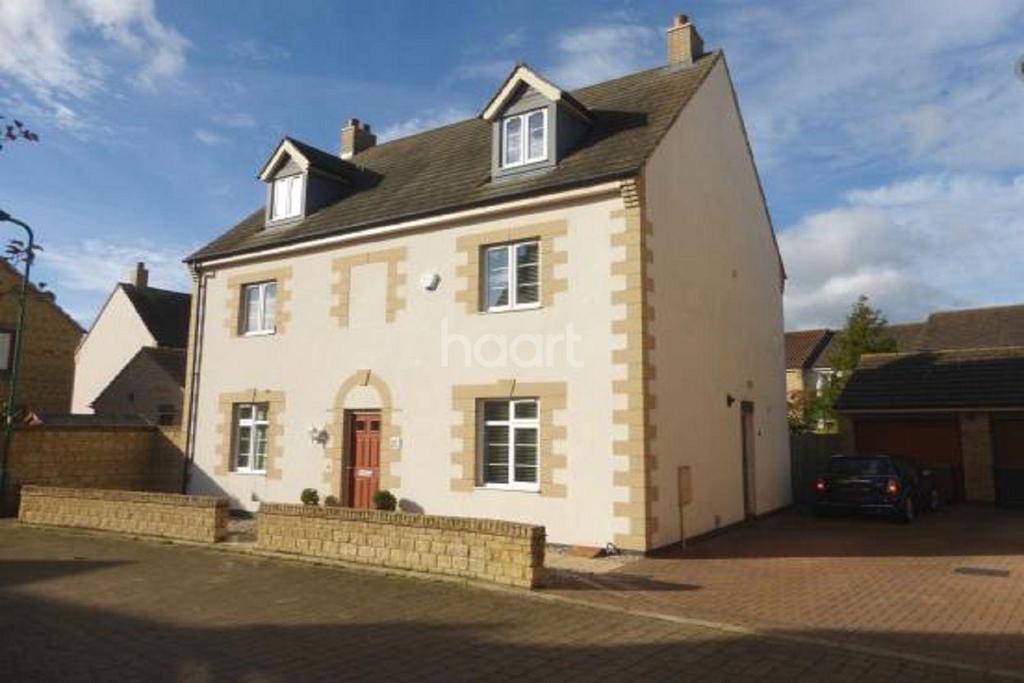 Normangate, Ailsworth, Peterborough 6 bed detached house £450,000
