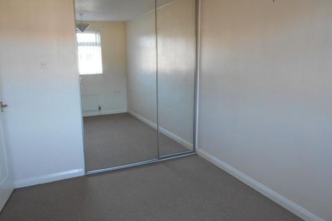 2 bedroom house to rent, Primrose Way, Wrexham