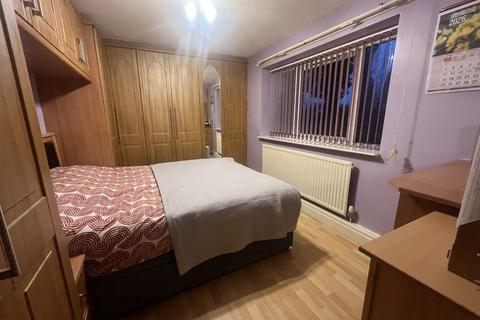 undefined, Squires Court, Eccles, Salford, M5 5AD
