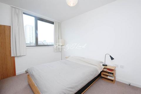 1 bedroom flat to rent, Kelday Heights, E1