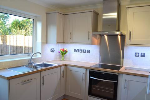 3 bedroom detached house to rent, Woolton Hill, Newbury, Hampshire, RG20