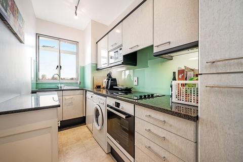 1 bedroom apartment to rent, Whitelands House SW3