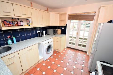 1 bedroom end of terrace house to rent, High Street, North Marston