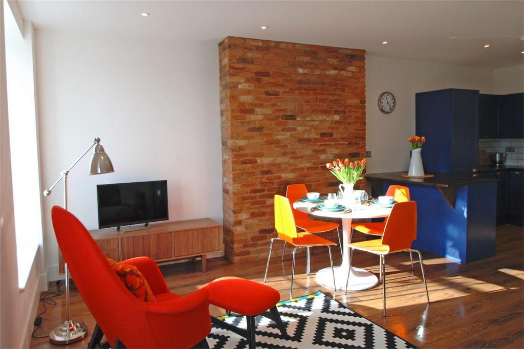 25 Portland Square, Bristol 2 bed flat £395,000