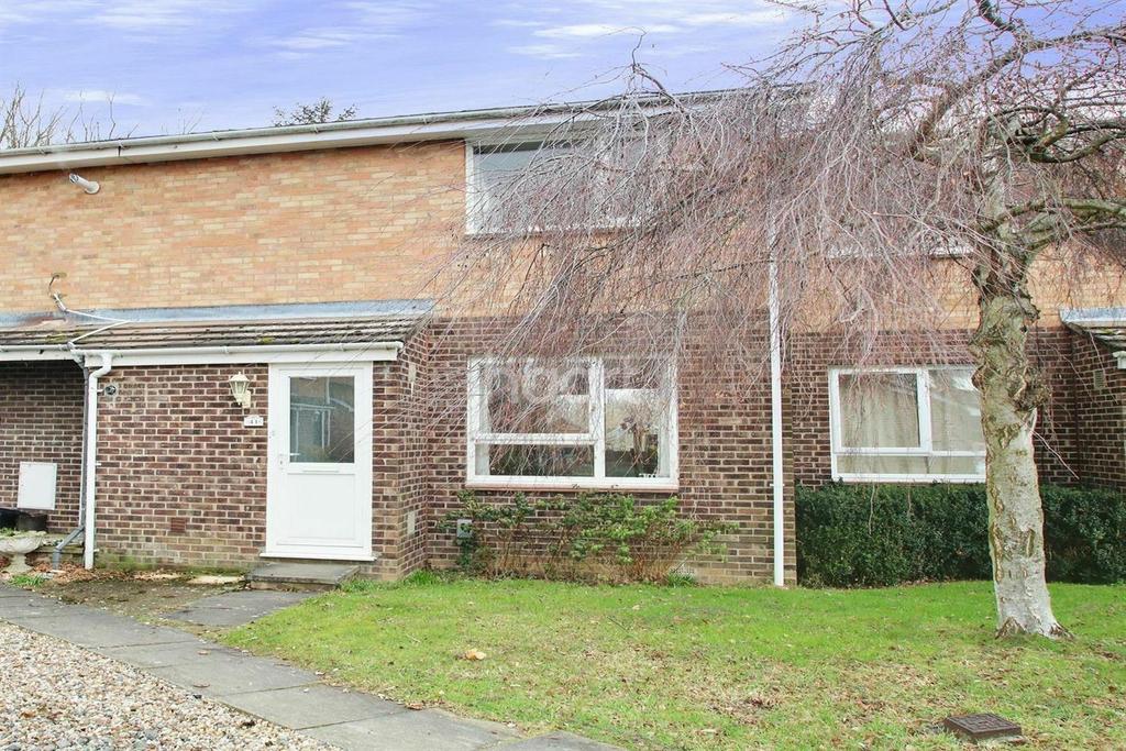 Appletrees, Bar Hill, Cambs 2 bed terraced house £225,000