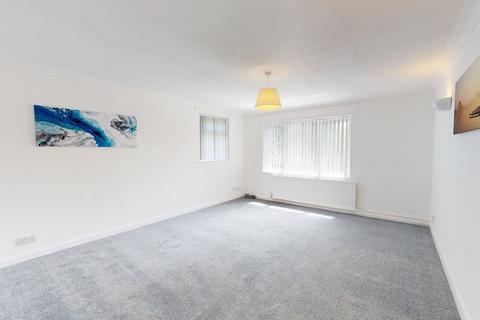 3 bedroom flat to rent, Oxford Road, Cumnor