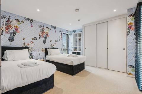 2 bedroom flat for sale, Hardwicks Square, London
