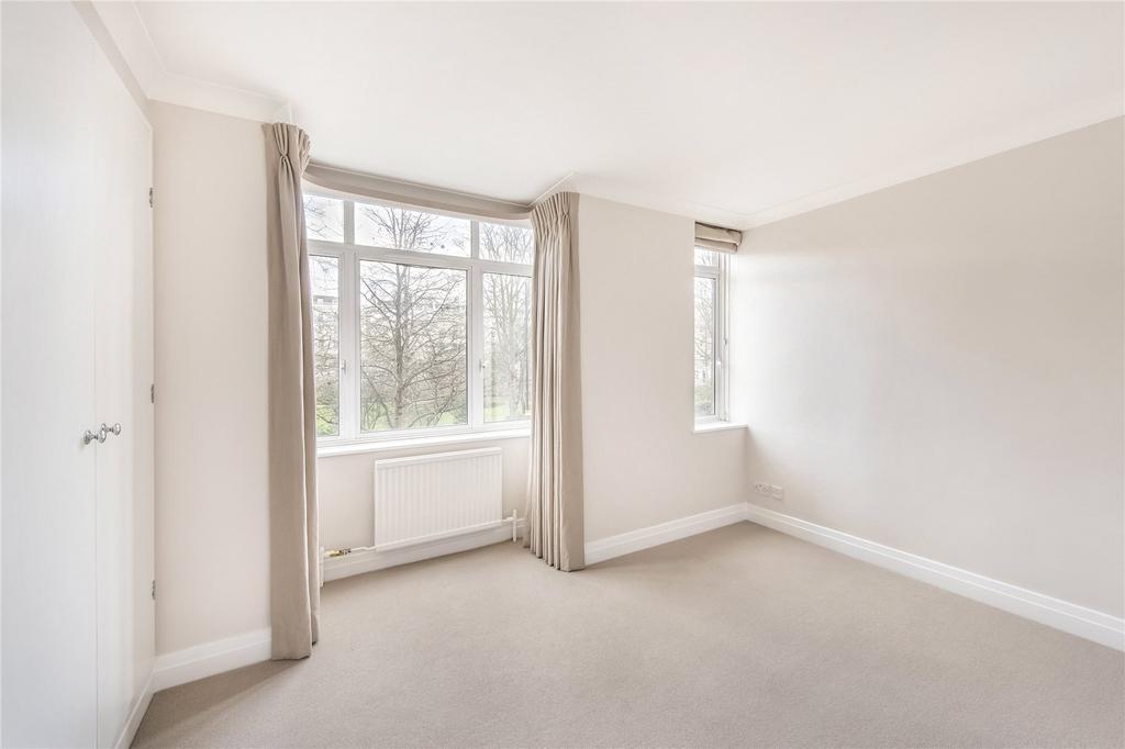 Apartment in London - View 2