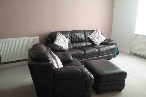 2 bedroom flat to rent, Childes Court